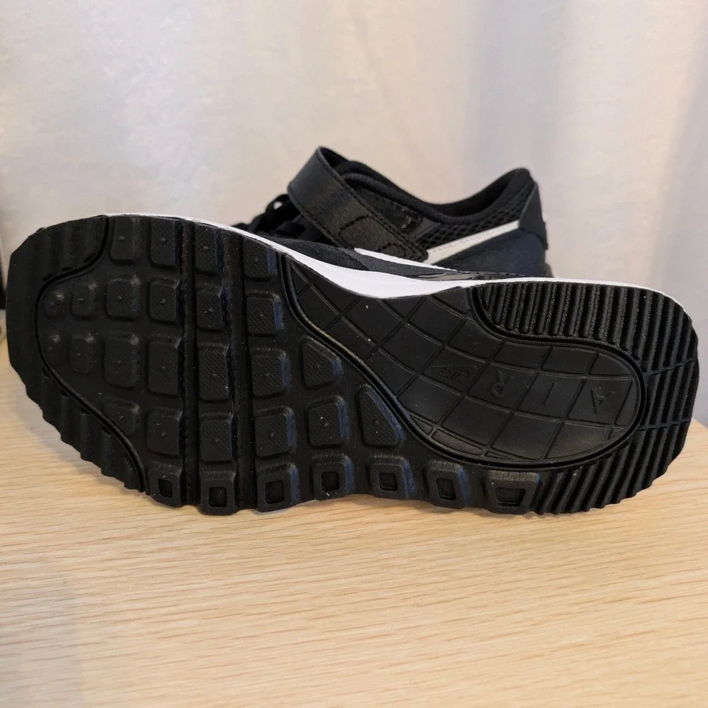 Nike Air Max Unisex Kids 3 Elastic Lace Black White Retro Athletic Sneaker NEW
